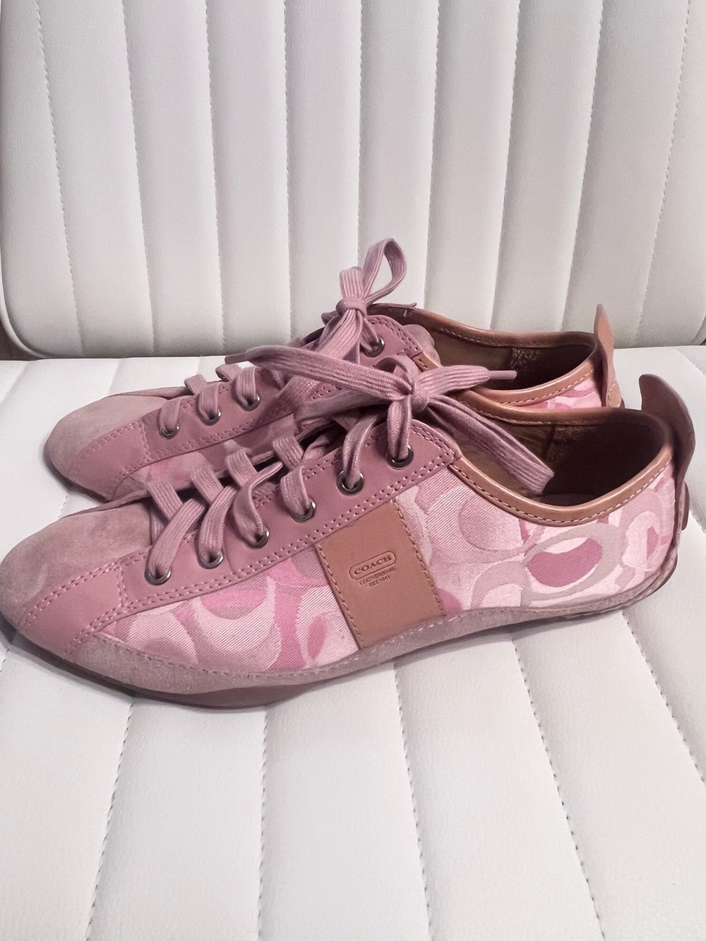 Coach Pink Signature Low-Top Logo Tennis Shoes Sneakers A1180 Jane F2610/A05